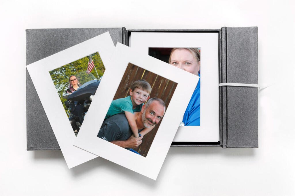 Luxury Italian photo case with matted prints