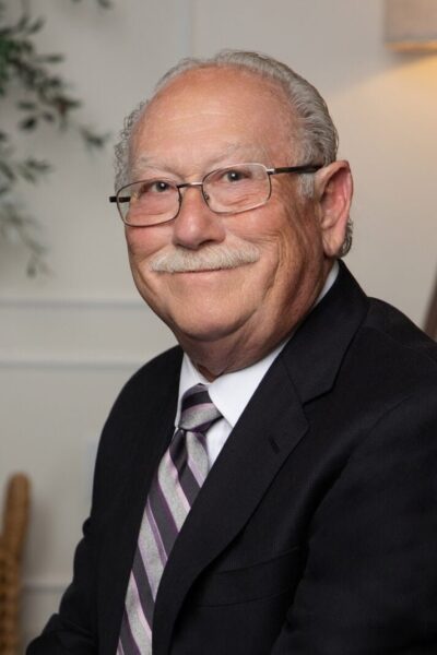 Businessman Headshot - Professional Columbus Photographer - Desired Focus Photography